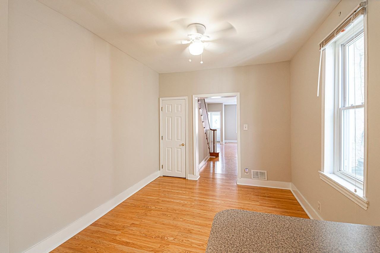 615 S Lecount St - Photo 5 of 25