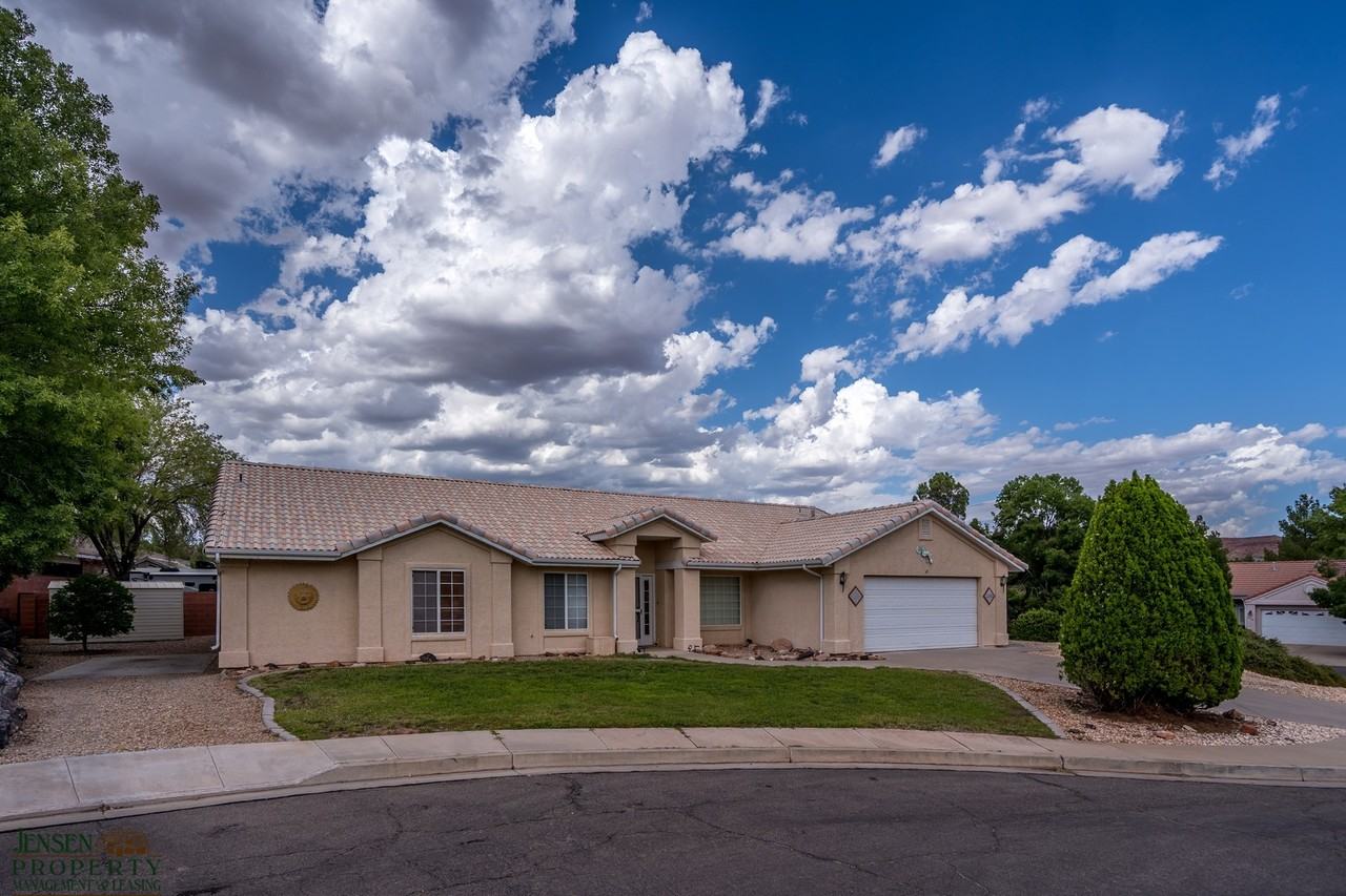 2342 W 1710 North Cir - Photo 4 of 36