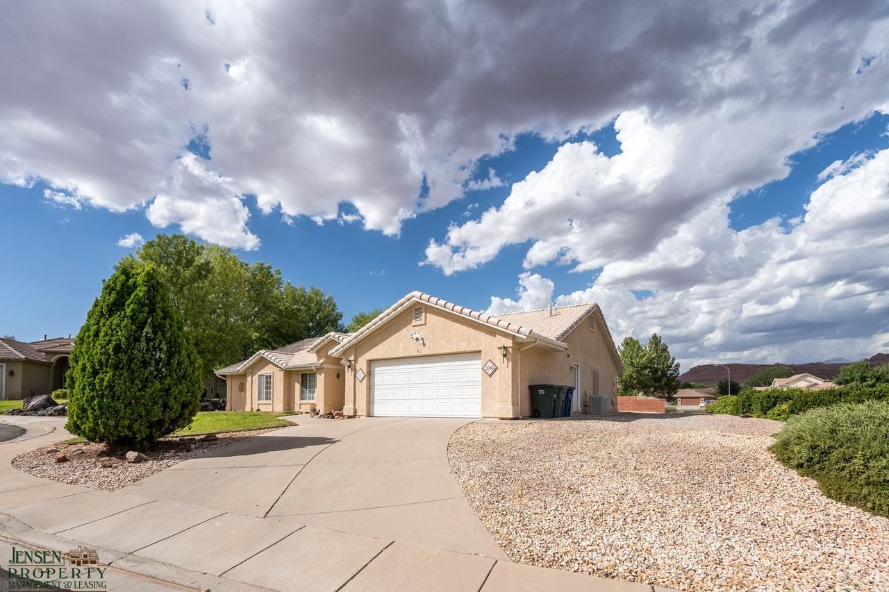 2342 W 1710 North Cir - Photo 6 of 36