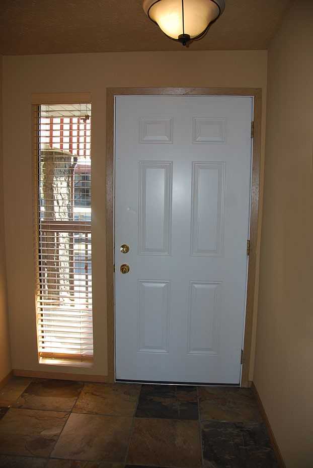168 S Coeur Dalene St - Photo 2 of 30