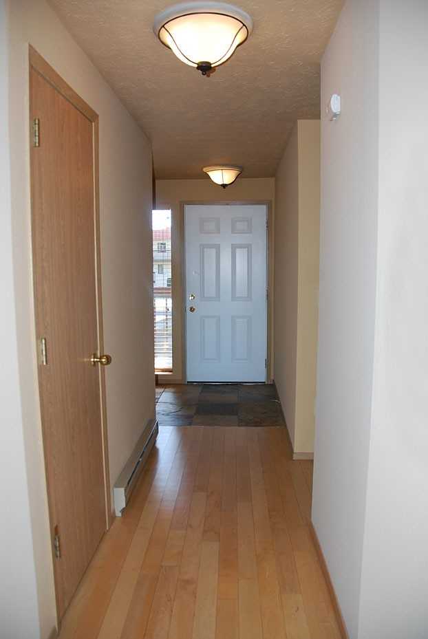 168 S Coeur Dalene St - Photo 3 of 30
