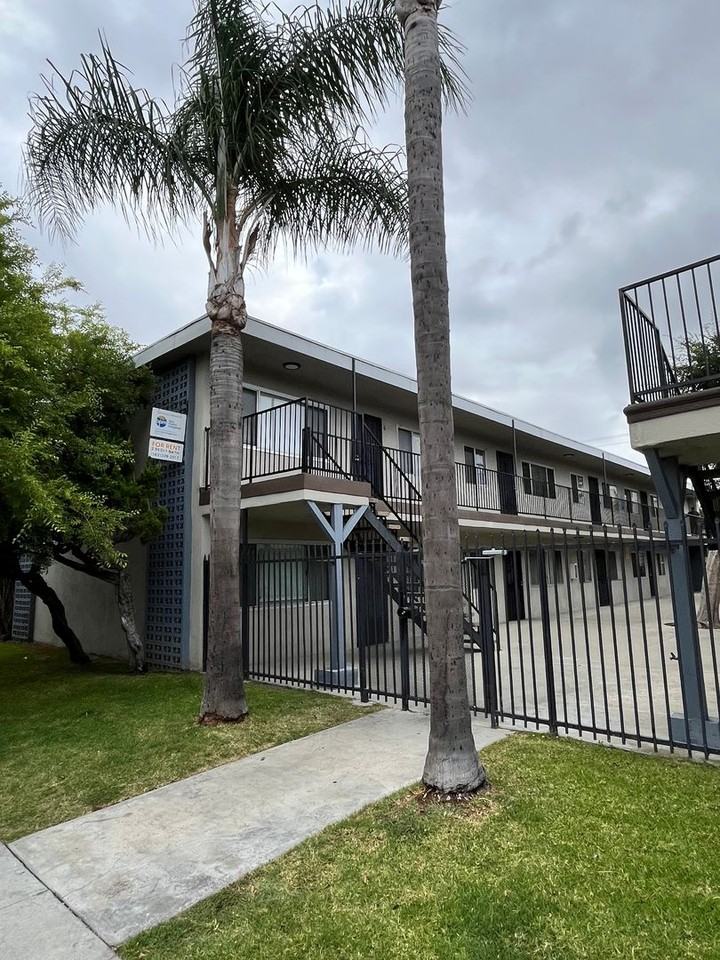 1604 Henderson Ave #7