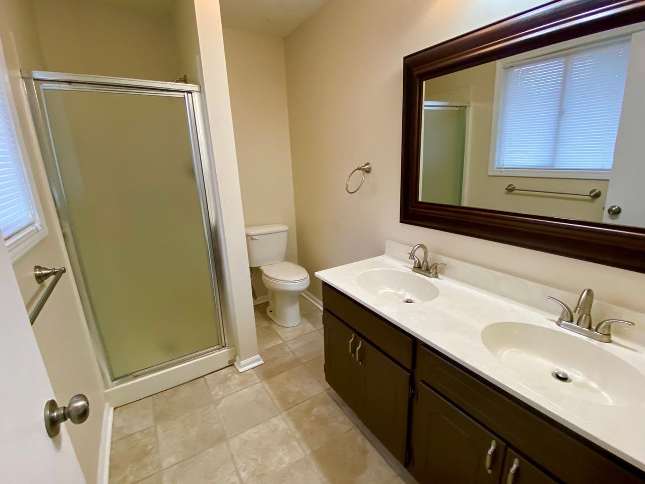 3925 Halehaven Dr - Photo 7 of 24