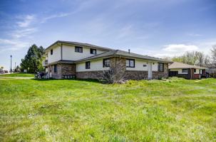 featured image of 2056 Estes Ln