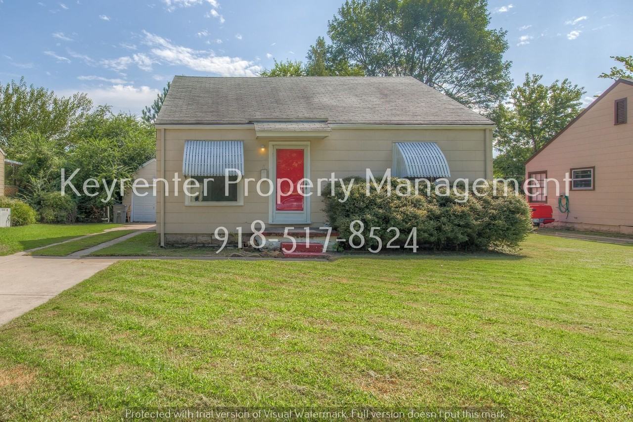 729 N Florence Pl - Photo 2 of 36