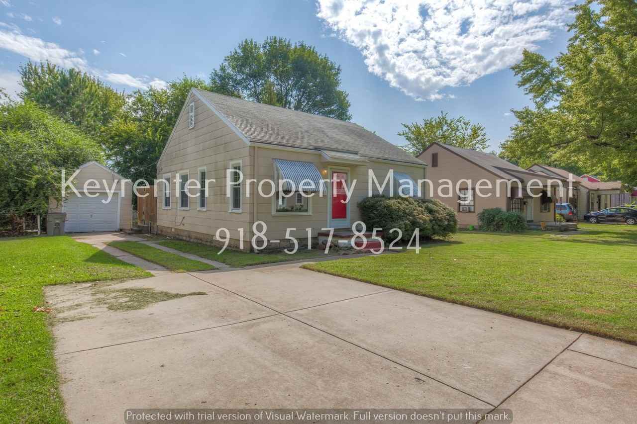 729 N Florence Pl - Photo 5 of 36