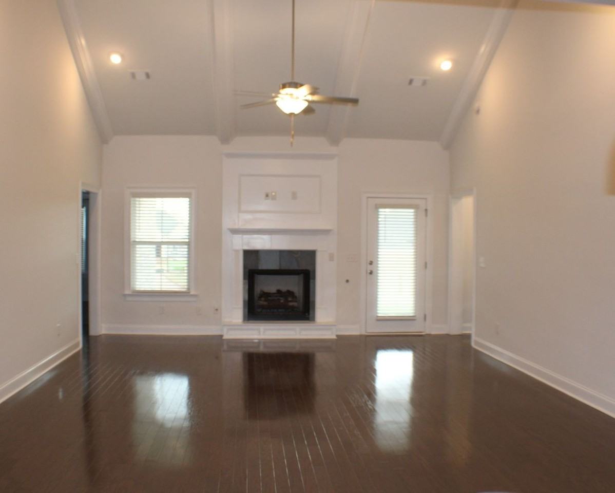 1424 Wildlife Way - Photo 2 of 24