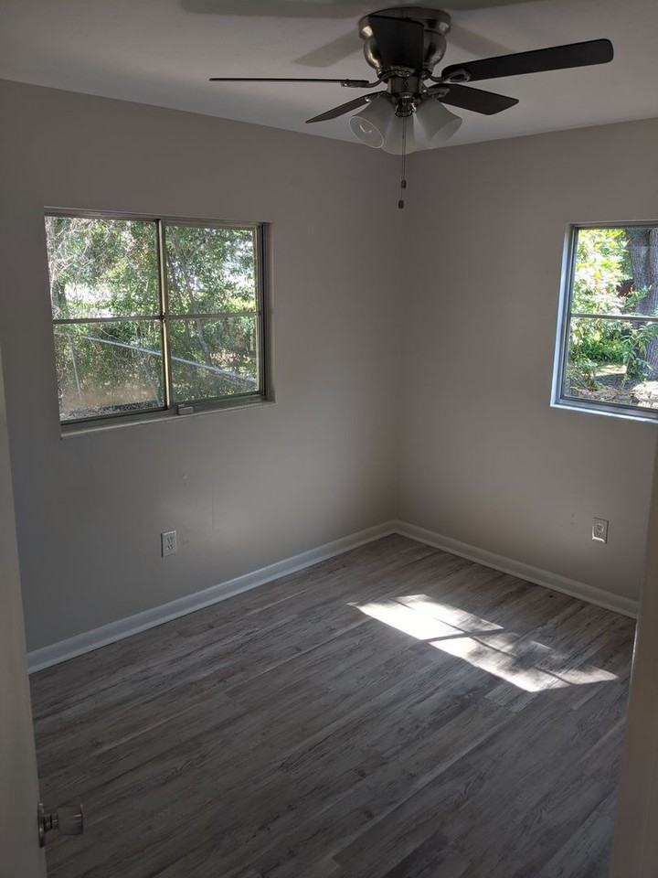 2608 Ridgeway St - Photo 2 of 8