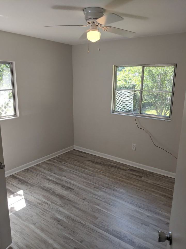 2608 Ridgeway St - Photo 5 of 8