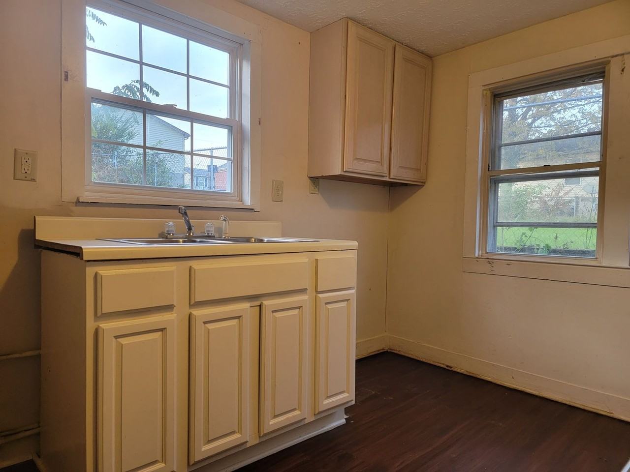 22 2nd St - Photo 2 of 9