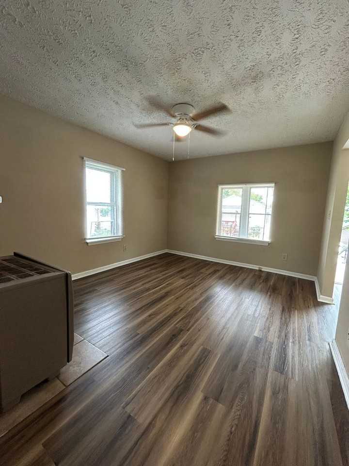 22 2nd St - Photo 5 of 9