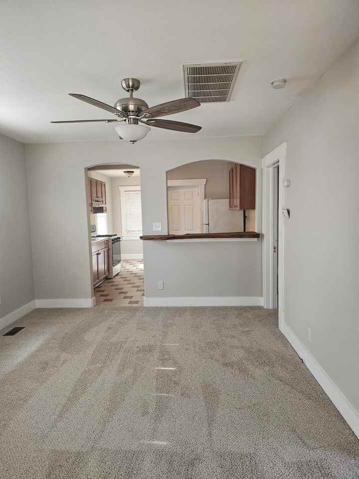 225 Beechwood Ave - Photo 3 of 19