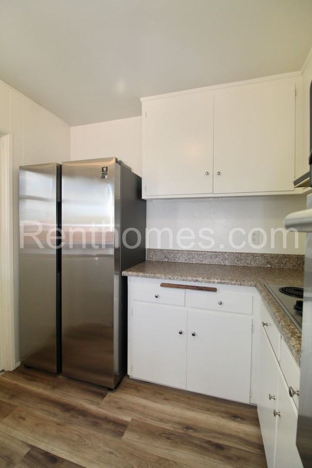 2029 Goshawk St - Photo 7 of 28