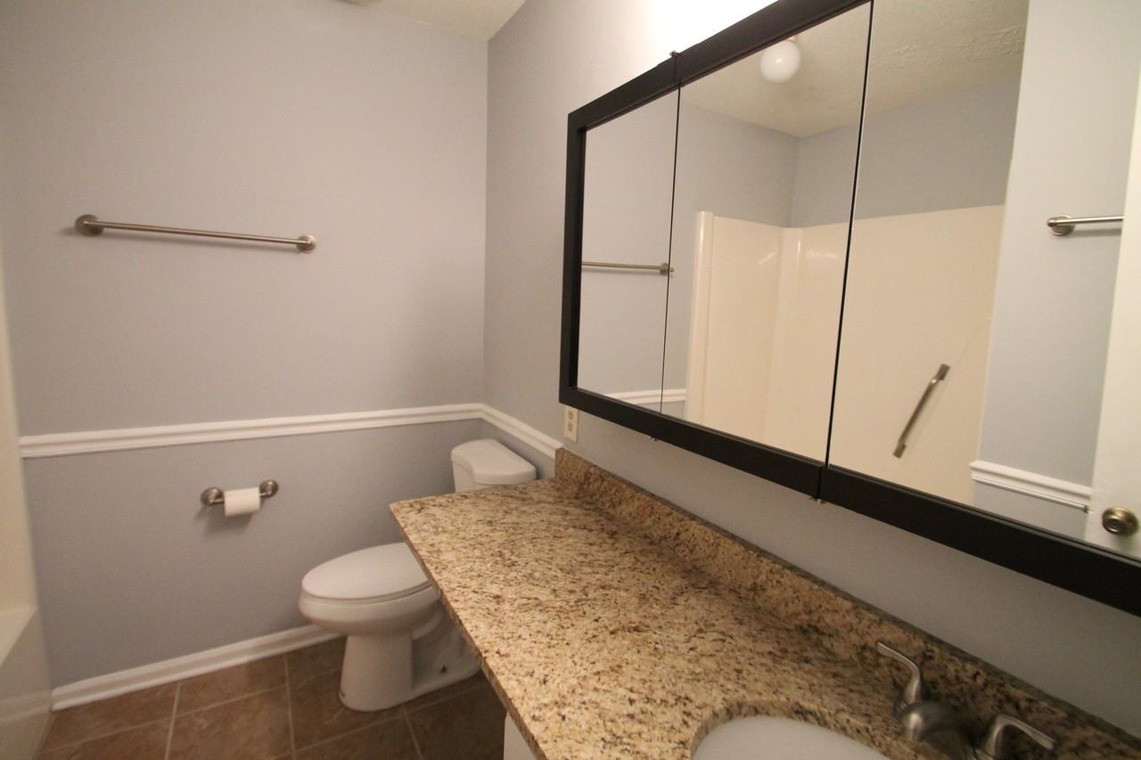1478 Riverwood Ct - Photo 5 of 6