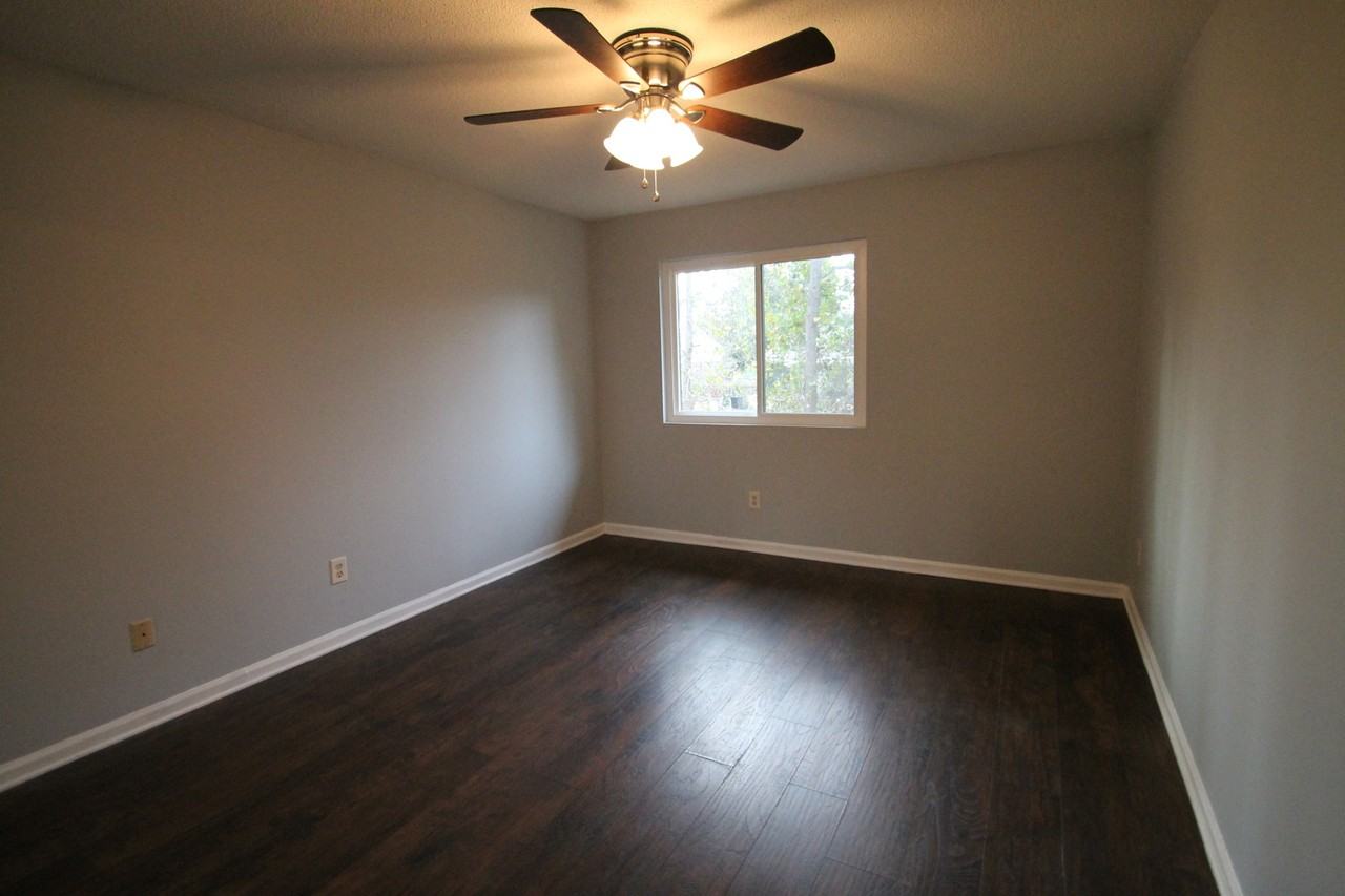 1478 Riverwood Ct - Photo 6 of 6