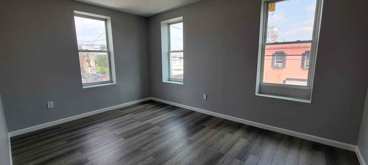 2740 C St - Photo 5 of 17
