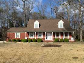 29125 Henderson Cir - Photo 1 of 1