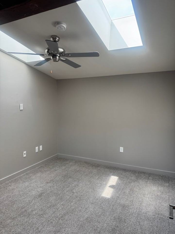 3000 Falls Rd - Photo 5 of 8