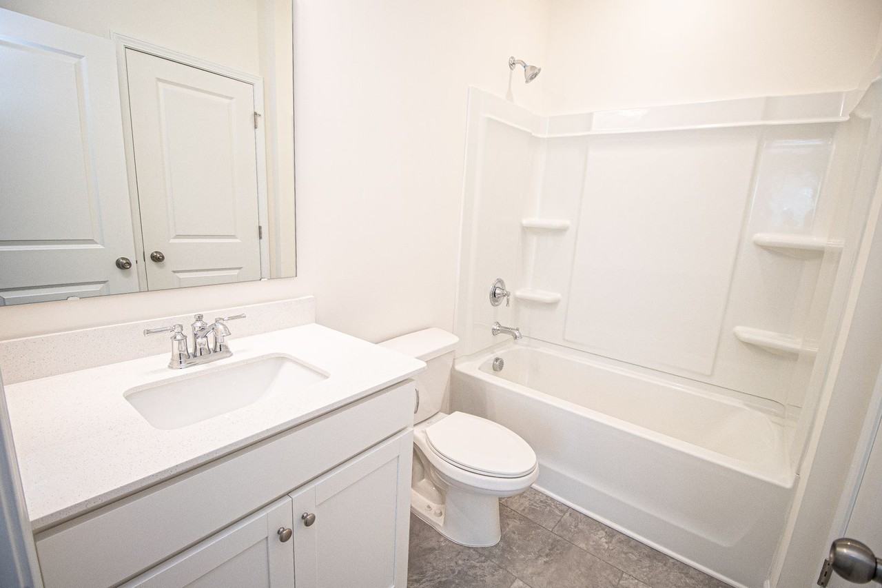 1528 Felthorpe Way - Photo 6 of 38
