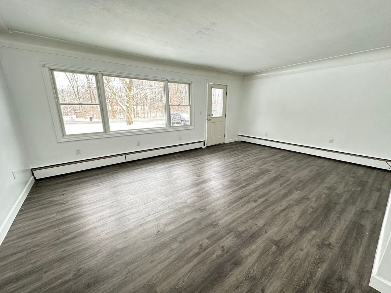 4950 Slayton Rd - Photo 3 of 28