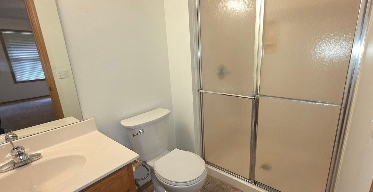 3056 S Fort Ave - Photo 5 of 8