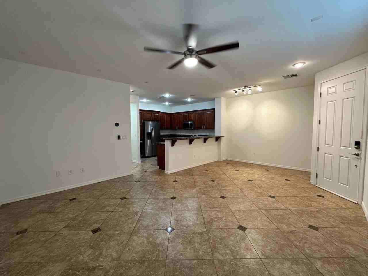1571 Plaza Centre Dr - Photo 6 of 21