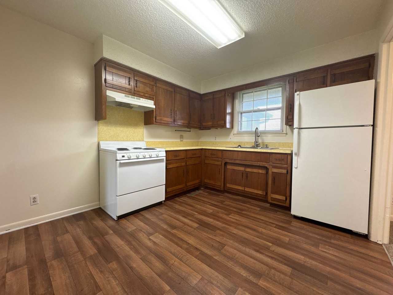 117 Hankins Dr Apt A - Photo 7 of 11