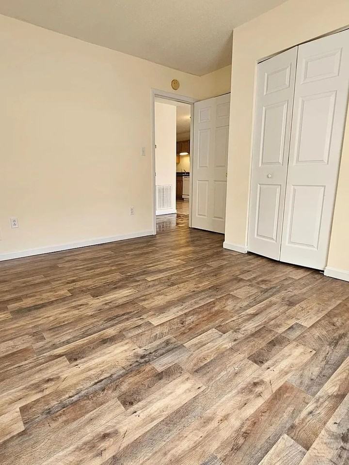 Presswood Apartments - Photo 2 of 5