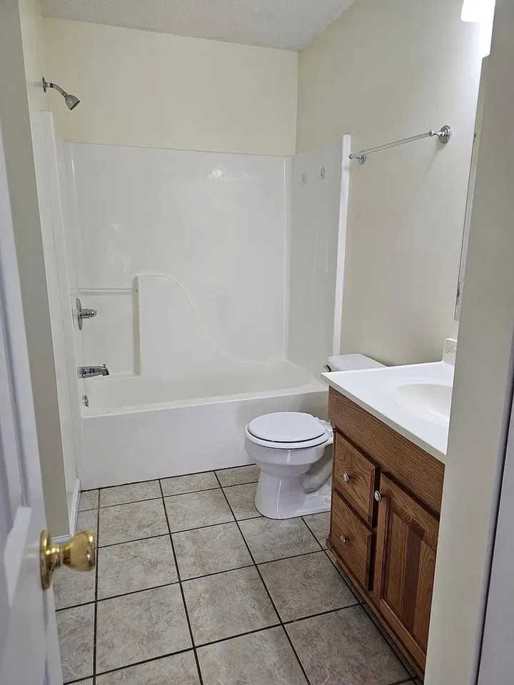 Presswood Apartments - Photo 5 of 5