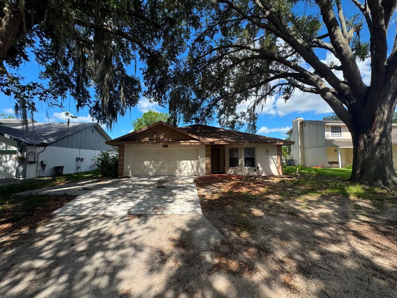5818 Bambi Dr - Photo 2 of 33