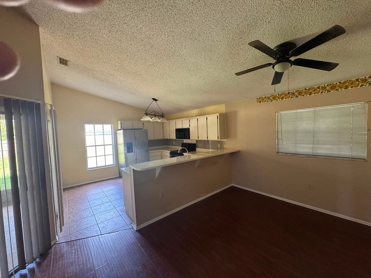 5818 Bambi Dr - Photo 5 of 33