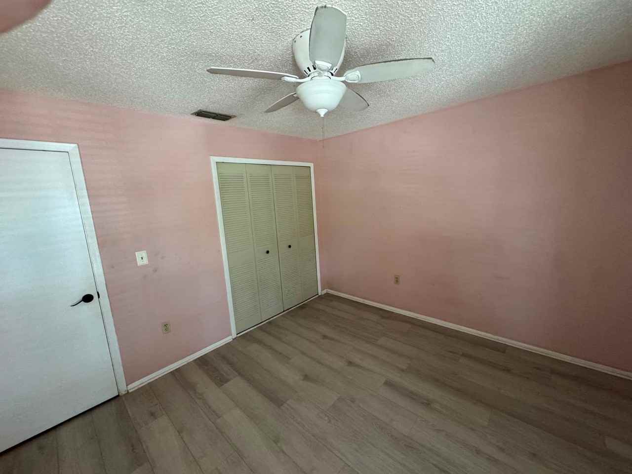 5818 Bambi Dr - Photo 6 of 33