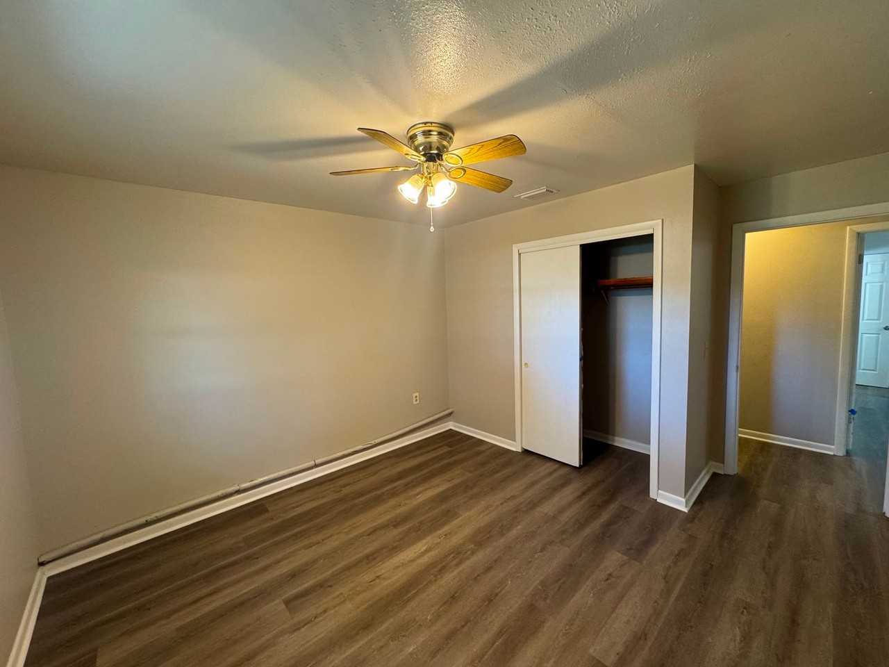 1602 Sparkman Rd - Photo 6 of 50