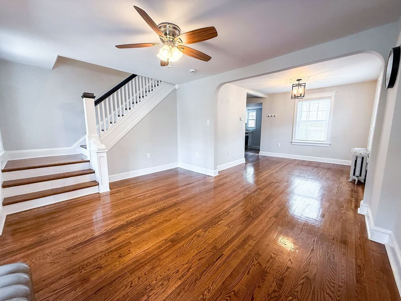 412 1st Ave - Photo 5 of 33
