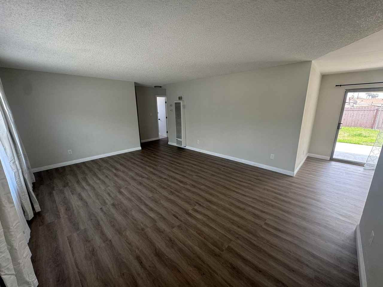 1071 Osage Dr - Photo 2 of 19