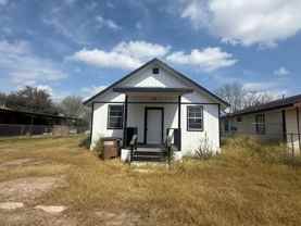 1203 Starshine Dr - Photo 1 of 1