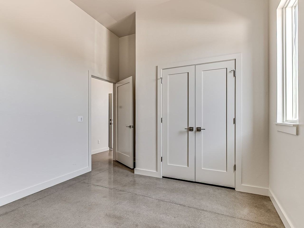 1 month free rent - Photo 7 of 45