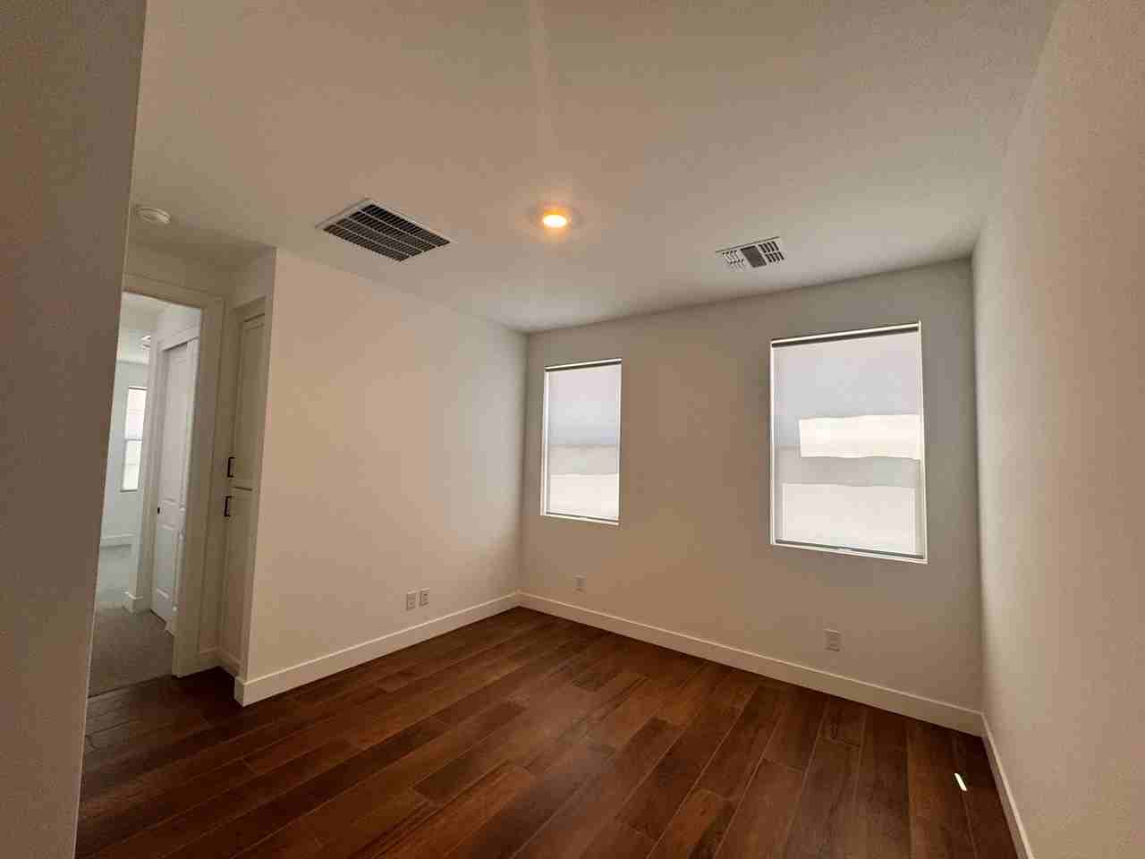 7283 7283 N BLUE SKY DR - Photo 4 of 38