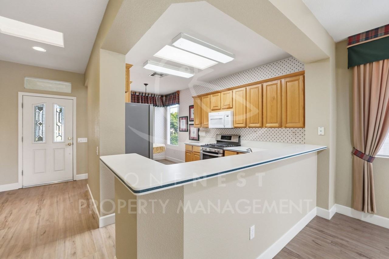 117 Golden Spike Ct - Photo 6 of 19