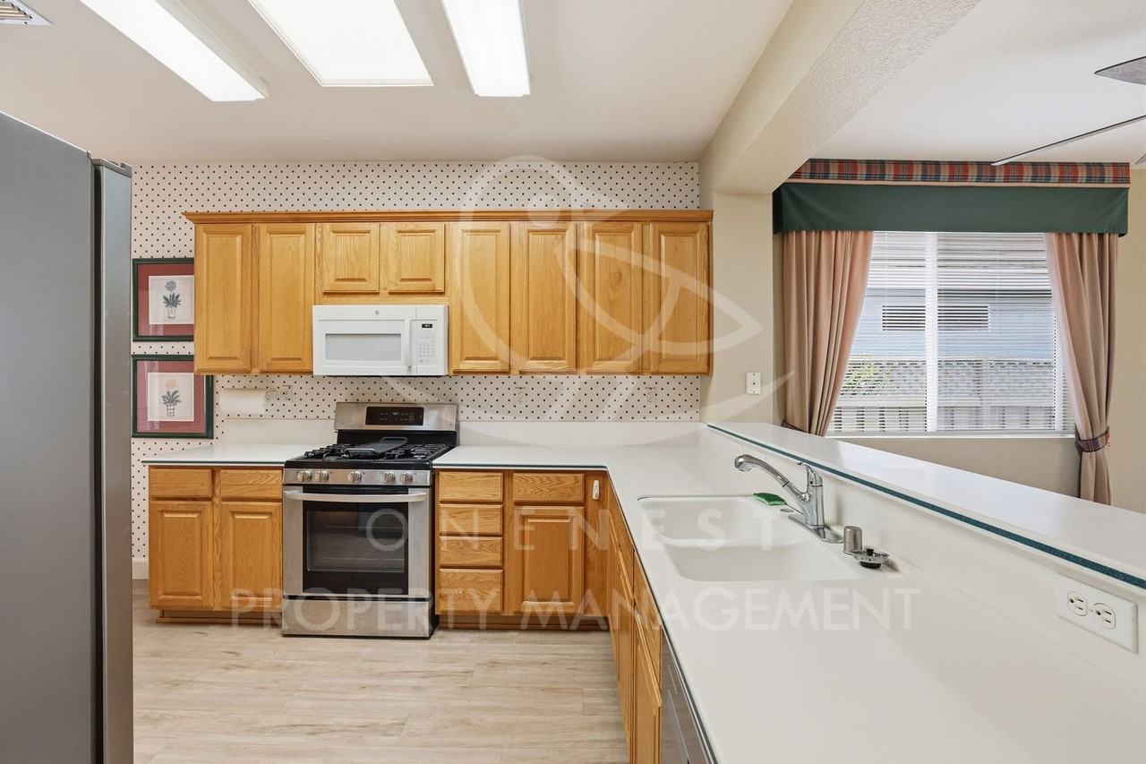 117 Golden Spike Ct - Photo 7 of 19