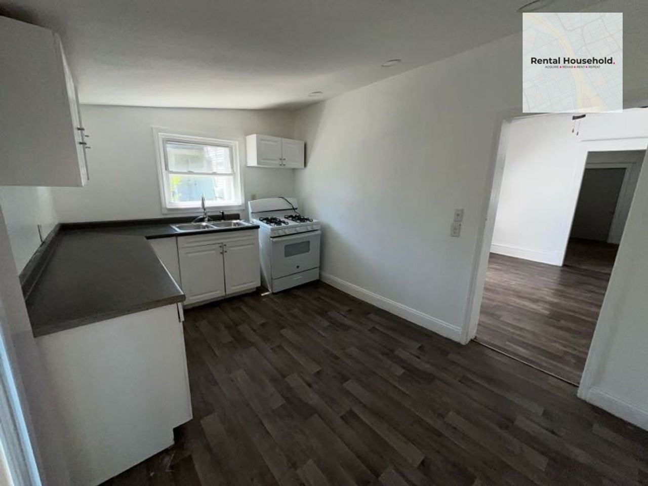 1118 1118 Mason St - LEASE-UP ONLY - Photo 3 of 10