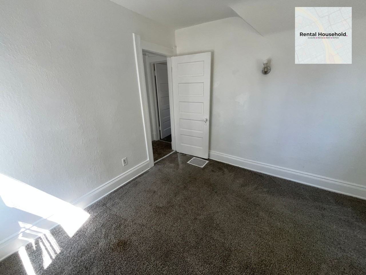 1118 1118 Mason St - LEASE-UP ONLY - Photo 7 of 10