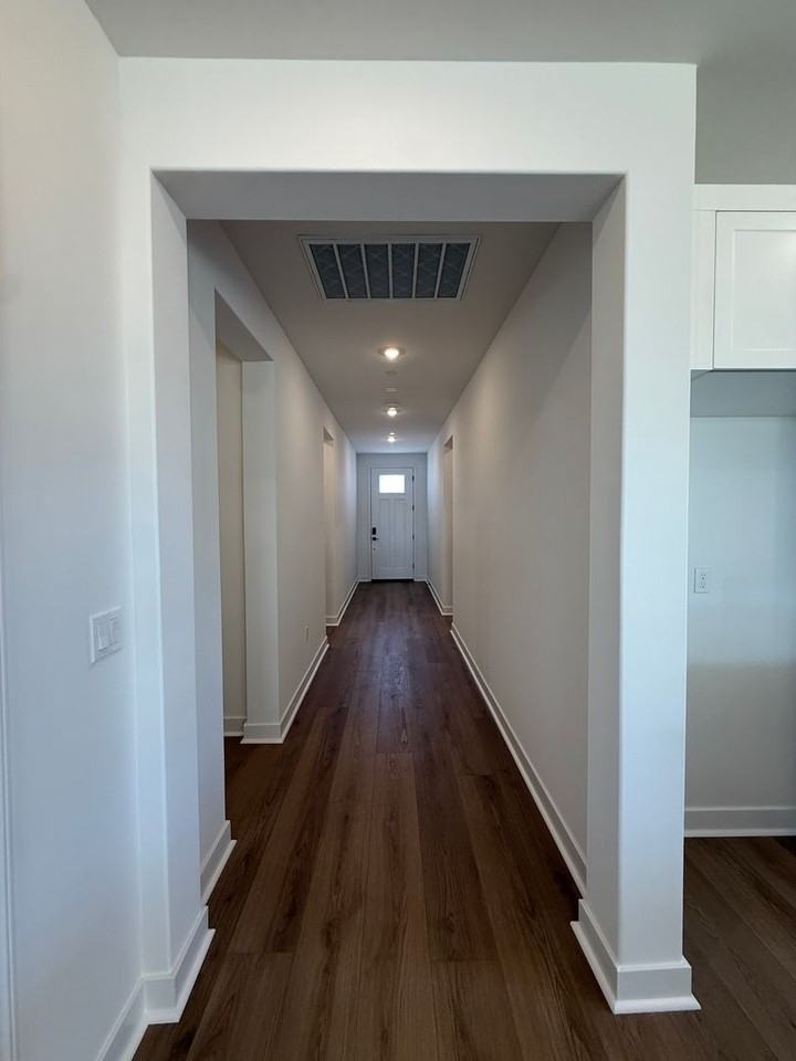 156 Coiner St - Photo 6 of 50