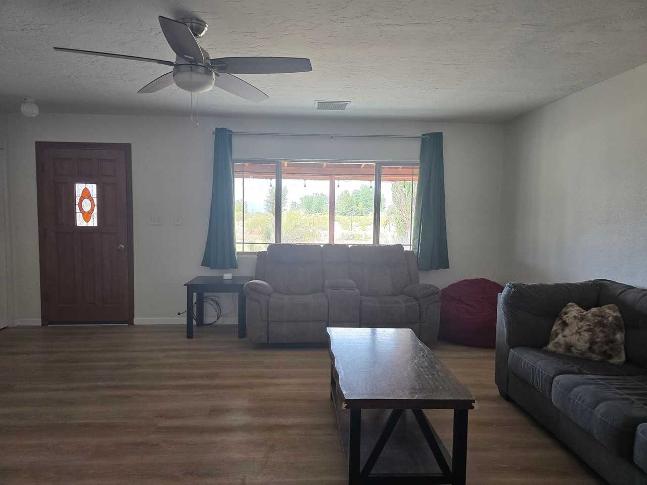 5363 Weiman Ave - Photo 5 of 22