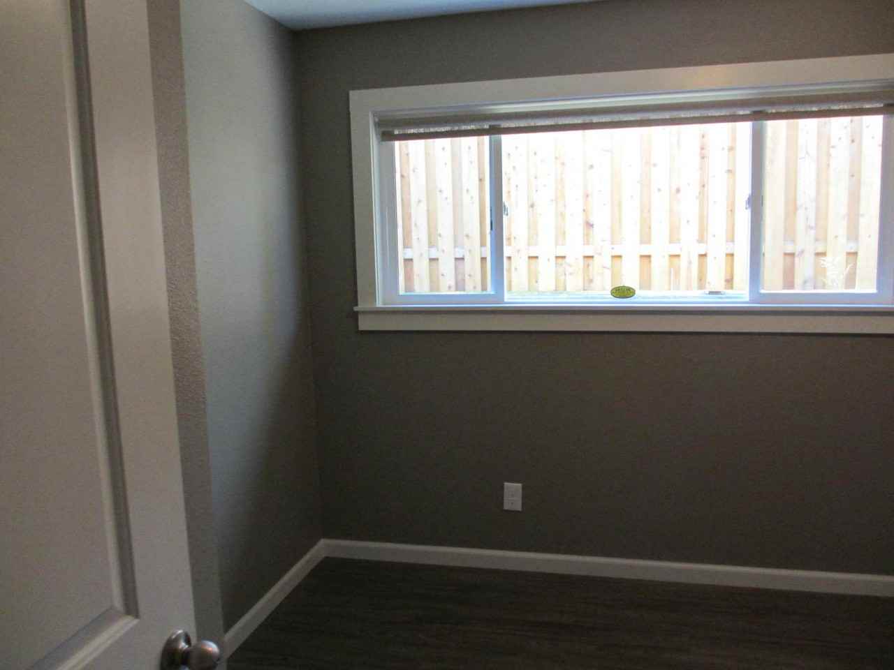 9529 N Fairhaven Ave - Photo 5 of 16