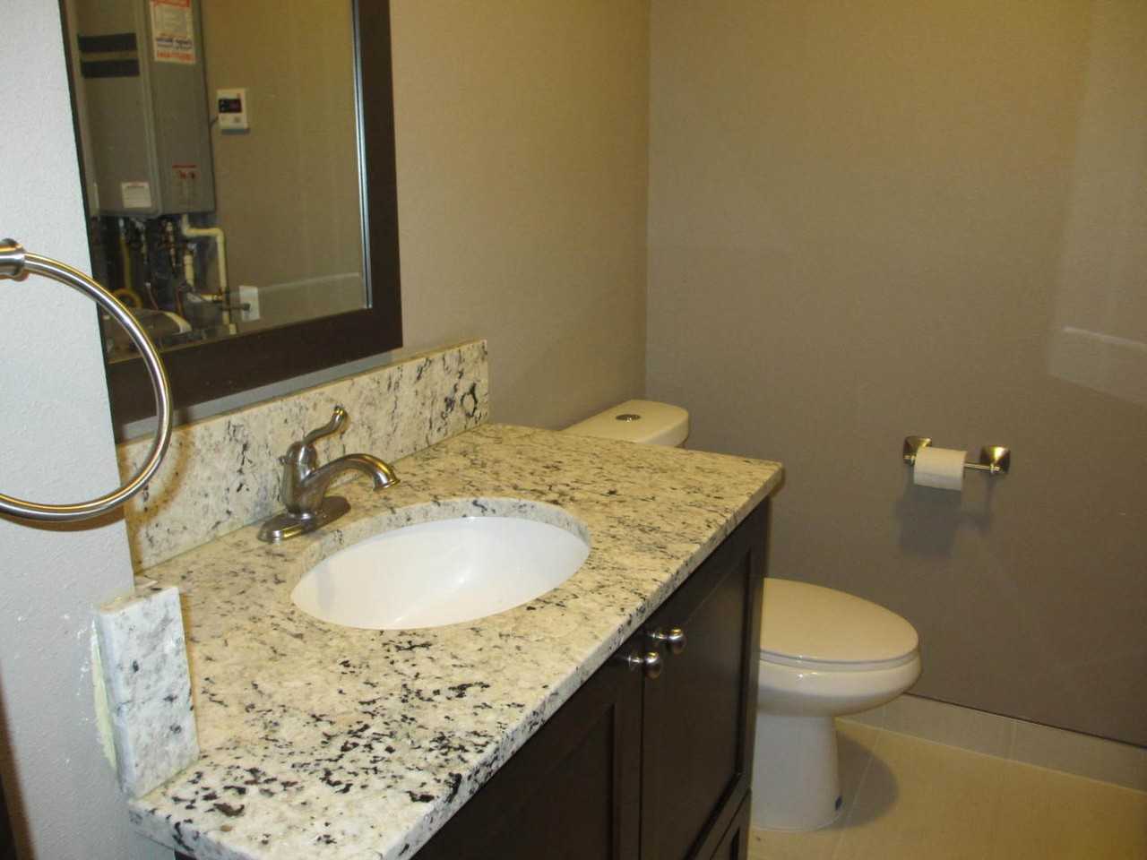 9529 N Fairhaven Ave - Photo 7 of 16
