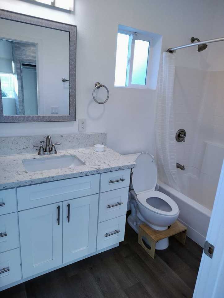 21224 Rinaldi St - Photo 5 of 5