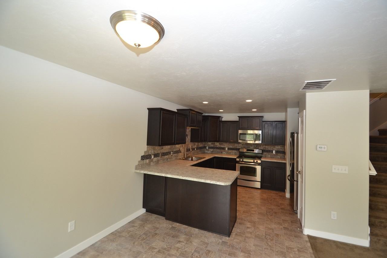 14291 S Side Hill Ln - Photo 5 of 23