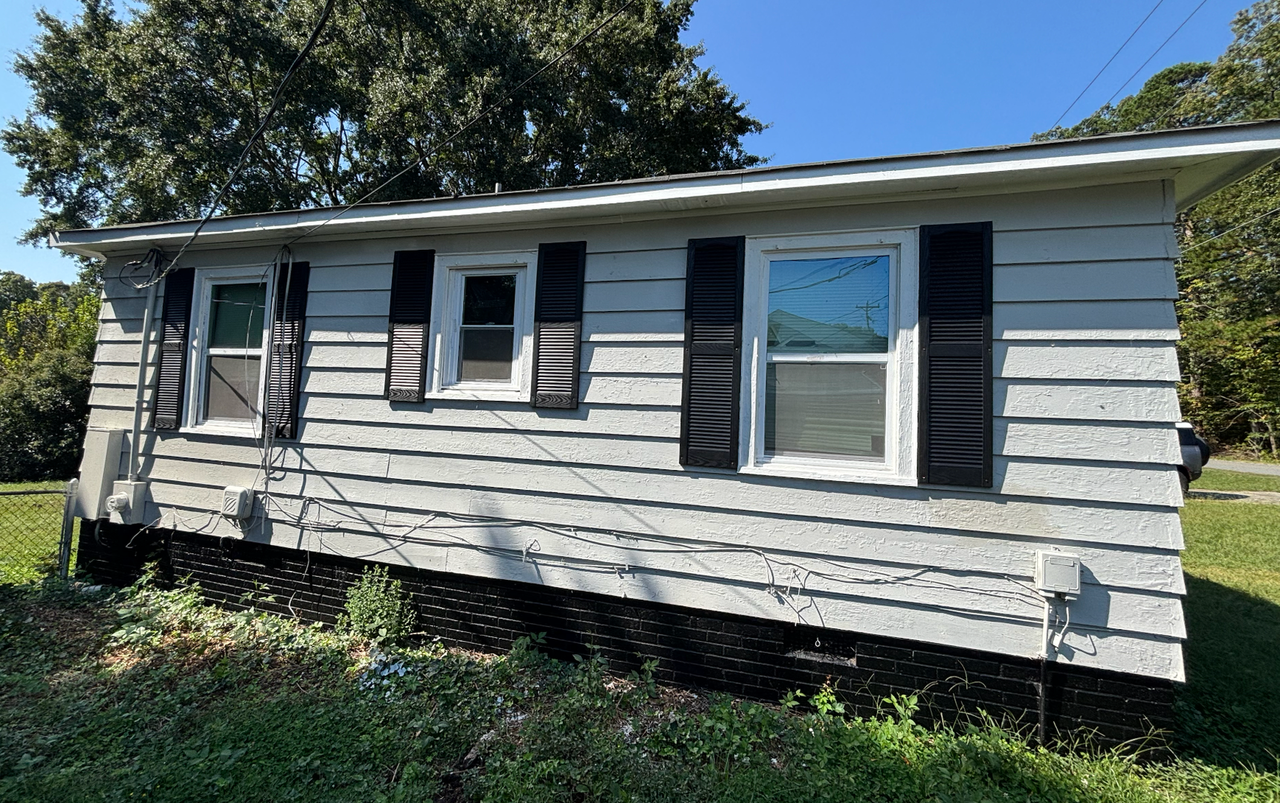 410 Blacksnake Rd - Photo 7 of 9