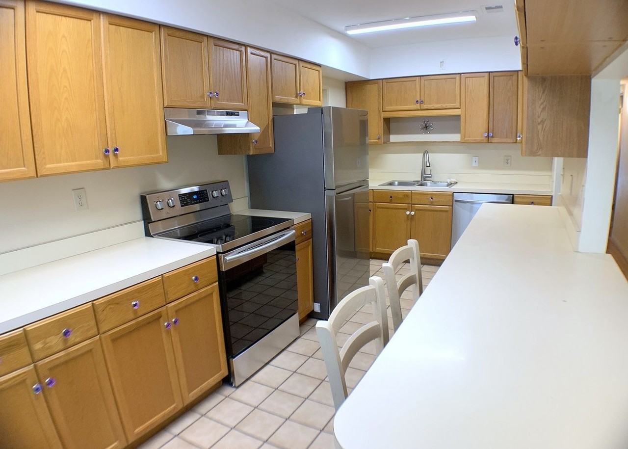 2814 W Price Ave - Photo 5 of 14